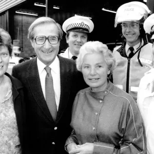 Shaw Taylor MBE with Crime Solvers, 12th May 1985 Print Shaw Taylor MBE with Crime Solvers, 12th May 1985 Print