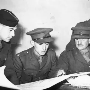 The Sherwood Foresters, now serving in the forward areas of the B. E. F The Sherwood Foresters, now serving in the forward areas of the B. E. F