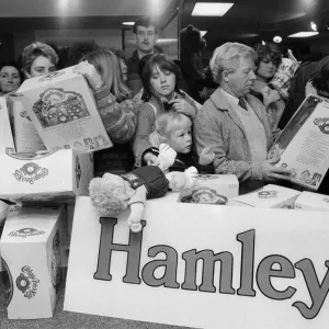 Shoppers buying Cabbage Patch Dolls at Hamleys, London toy store. 3rd December 1983 Shoppers buying Cabbage Patch Dolls at Hamleys, London toy store. 3rd December 1983