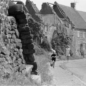 Shutford Village, Oxfordshire. 14th July 1969 Shutford Village, Oxfordshire. 14th July 1969