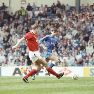Simod Cup final at Wembley Stadium. Nottingham Forest defeated Everton 4-3 Simod Cup final at Wembley Stadium. Nottingham Forest defeated Everton 4-3