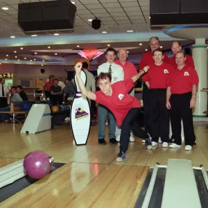 Simon Lawlor Print: A photograph of a tenpin bowling team in practice