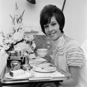 Singer, Helen Shapiro, who last week underwent an operation on her throat
