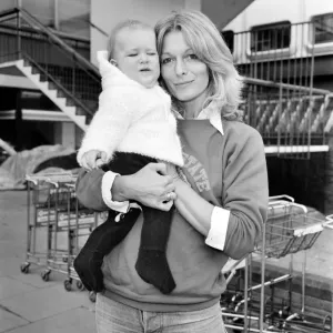 Rona Newton-John Print, April 1975