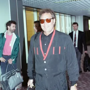 Singer Tom Jones at Heathrow Airport. 16th May 1992 Singer Tom Jones at Heathrow Airport. 16th May 1992