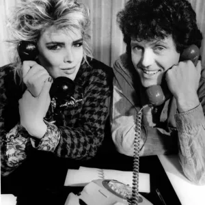 Singers Alvin Stardust and Kim Wilde man the telephones at the television studios 6 Singers Alvin Stardust and Kim Wilde man the telephones at the television studios 6