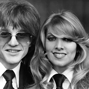 Singers Mike Moran and Lynsey De Paul 8 March 1977