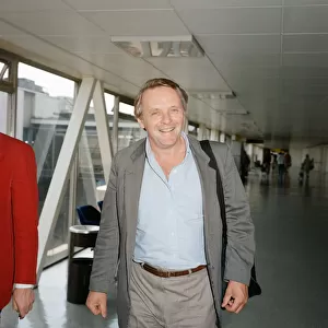 Sir Anthony Hopkins, at London Heathrow airport. 10th September 1988