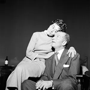 Sir Laurence Olivier rehearses wih his new leading lady Joan Plowright in John