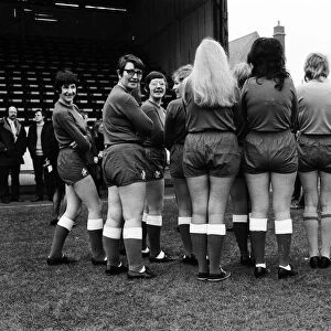 Sixteen traffic wardens of the Shepherds Bush area have formed their own ladies football