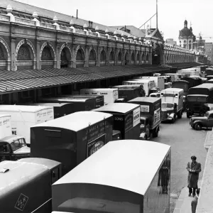 Smithfield Meat Market, pictured on the first day of un-rationed meat in 14 years Smithfield Meat Market, pictured on the first day of un-rationed meat in 14 years