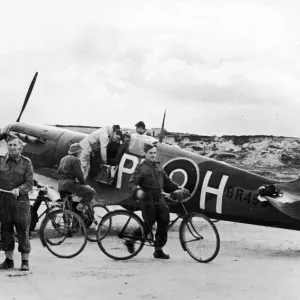 Soldiers of the British Army who work on Maltas airfields making pens for aircraft