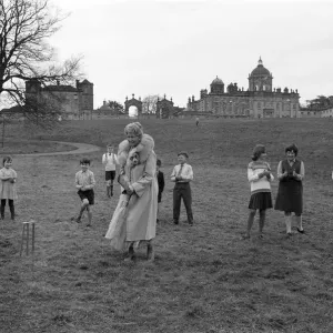 Sophia Loren during the filming of Lady L'at Castle Howard Sophia Loren during the filming of Lady L'at Castle Howard