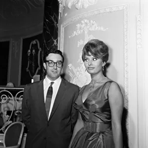 Sophia Loren with Peter Sellers. They will be starring together in the Dimitri de