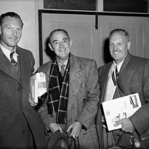 South African rugby supporters in the arrivals Hall at Heathrow. 4th January 1952 South African rugby supporters in the arrivals Hall at Heathrow. 4th January 1952