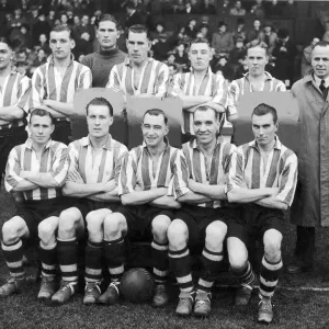 Southampton Football Club, Players and Manager, 23rd December 1947. Seated L2R Southampton Football Club, Players and Manager, 23rd December 1947. Seated L2R