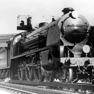 Southern Railways Class N15 4-6-0S Express Train No. 773 seen here Southern Railways Class N15 4-6-0S Express Train No. 773 seen here