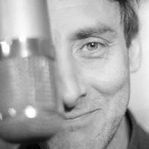 Spike Milligan Sept 1960 makes a record at EMI studios A&copy;Mirrorpix