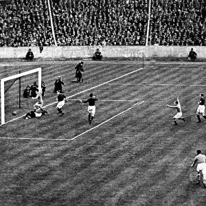 Sport - Football - Arsenal v Cardiff City - FA Cup Final - 23rd April 1927 - Wembley
