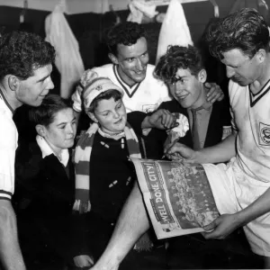 Cardiff City Season 1959-60 Print - Danny Malloy and Team