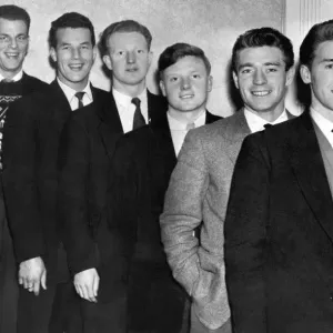 Deporte - Fútbol Swansea - Tres parejas de hermanos famosos de Swansea (de izquierda a derecha) Deporte - Fútbol Swansea - Tres parejas de hermanos famosos de Swansea (de izquierda a derecha)
