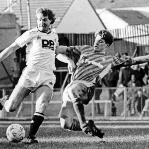 Sport - Football Swansea - Swansea Citys Robbie James shrugs off a challenge Sport - Football Swansea - Swansea Citys Robbie James shrugs off a challenge
