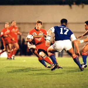 Sport - Rugby League - Wales v Western Samoa - Welsh flyer John Devereux makes a break Sport - Rugby League - Wales v Western Samoa - Welsh flyer John Devereux makes a break