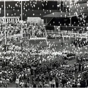 Sport - Rugby - Wales WRU centenary - The balloons go up at the Gala opening at Cardiff