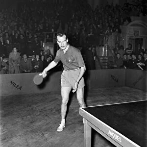 Sport: Table Tennis Championship: Rene Roothraft of France. November 1953 D6812-001
