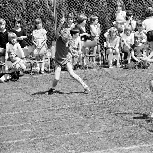 Sports Day at Keep Hatch Primary School, Wokingham, July 1980