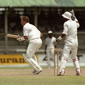 Spt. Cricket. England in Guyana. April 1990 90-2287-032