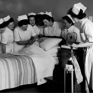 State hospital nurses learning how to adminisyer oxygen by spectable frames