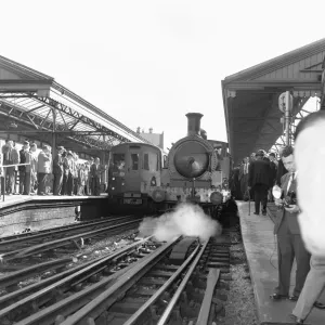 Steam locomotive on the London Underground Metropolitan line 7th May 1954 Steam locomotive on the London Underground Metropolitan line 7th May 1954