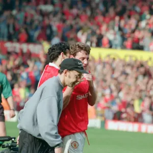 Steve Bruce 96th Minute Winner Print, Old Trafford 1993 Steve Bruce 96th Minute Winner Print, Old Trafford 1993