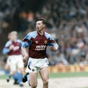 Steve Froggatt, Aston Villa Football Player, Winger, 1991 - 1994, 35 appearances, 2 goals Steve Froggatt, Aston Villa Football Player, Winger, 1991 - 1994, 35 appearances, 2 goals