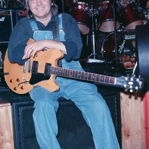 Steve Marriott, (30 January 1947 - 20 April 1991) singer Steve Marriott, (30 January 1947 - 20 April 1991) singer