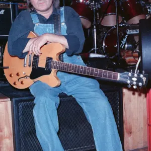Steve Marriott, (30 January 1947 - 20 April 1991) singer Steve Marriott, (30 January 1947 - 20 April 1991) singer