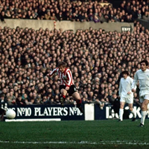 Stewart Scullion of Sheffield United shoots at goal during their English League Division