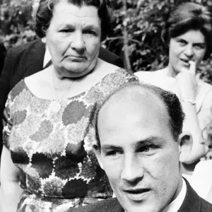Stirling Moss ex-racing driver A©Mirrorpix Stirling Moss ex-racing driver A©Mirrorpix