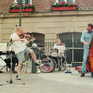 Stockton Riverside Festival 1994, an annual outdoor arts festival in Stockton-on-Tees Stockton Riverside Festival 1994, an annual outdoor arts festival in Stockton-on-Tees