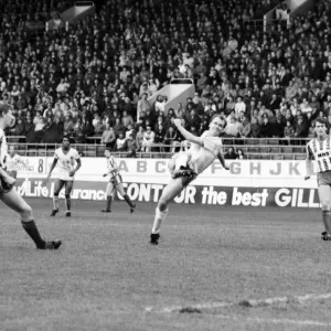Stoke 0 v. Liverpool 1. November 1984 MF18-11-038