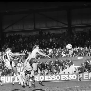 Stoke 0 v. Sunderland 1. April 1982 MF06-28-031 Local Caption Division 1 Football Stoke 0 v. Sunderland 1. April 1982 MF06-28-031 Local Caption Division 1 Football