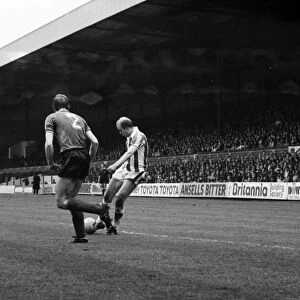 Stoke City 2 v. Sunderland 0. Division One Football. April 1981 MF02-18-097