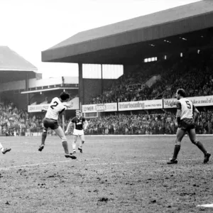 Stoke contra Aston Villa. Marzo 1984 MF El resultado final fue un uno cero.
