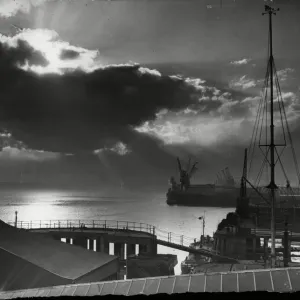 Storm Clouds Gather - Hull Dockland Print