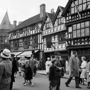 Stratford Upon Avon, High Street, Warwickshire. 27th April 1961