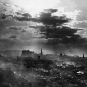Stunning view of Edinburgh, Scotlands capital city Stunning view of Edinburgh, Scotlands capital city
