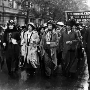 Suffragettes marching in support of some of their members who were on hunger strike
