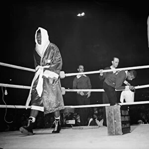 Sugar Ray Robinson enters the ring for his fight against Randolph Turpin at Earls Court