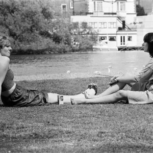 Sommerwetter Pictures, Leserzeitung für den Juni '80 Sommerwetter Pictures, Leserzeitung für den Juni '80